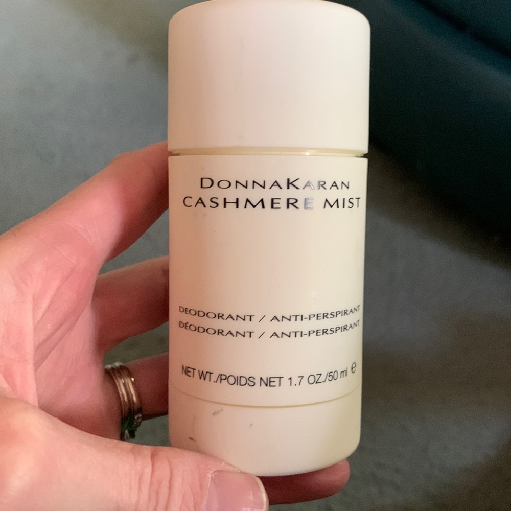 Donna Karen Cashmere Mist Deodorant Never Been Used
